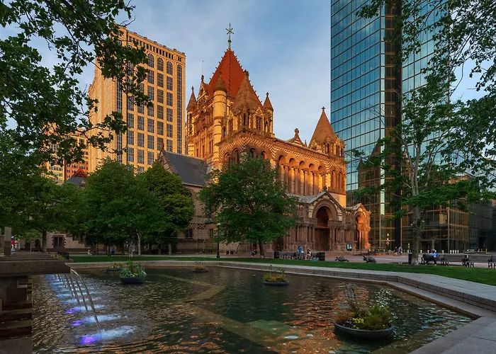 Courtyard Boston Copley Square Hotel